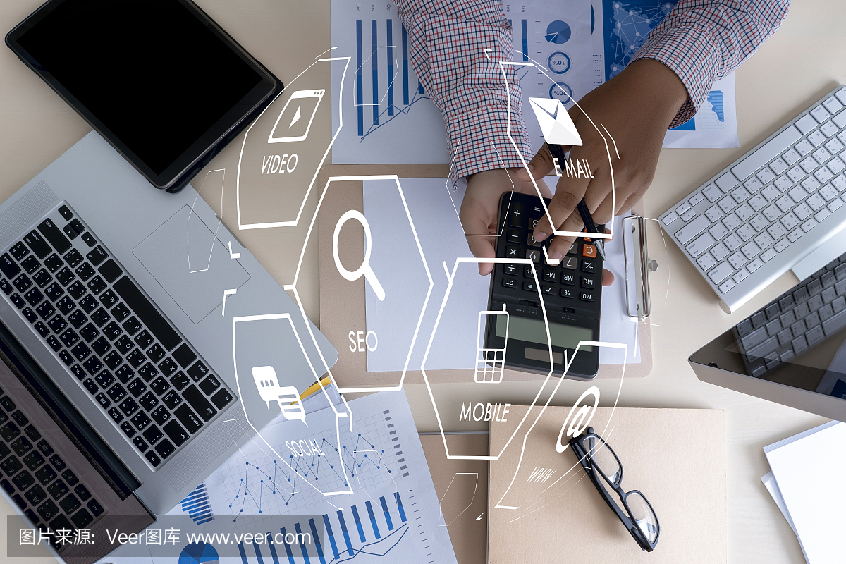 人用平板電腦虛擬界面圖形圖標(biāo)網(wǎng)絡(luò)圖數(shù)字營(yíng)銷(xiāo)